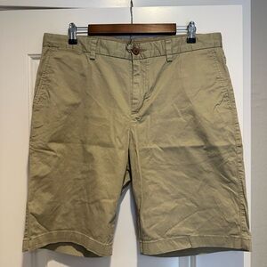 Tommy Bahama Khaki Flat Front Shorts